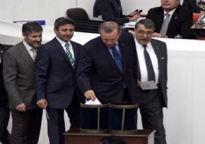ÇİÇEK YENİDEN TBMM BAŞKANI